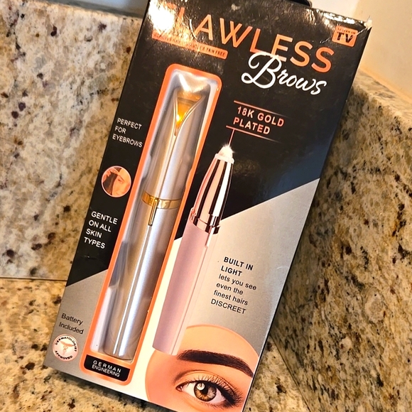 Flawless Other - Brow Shaper Flawless